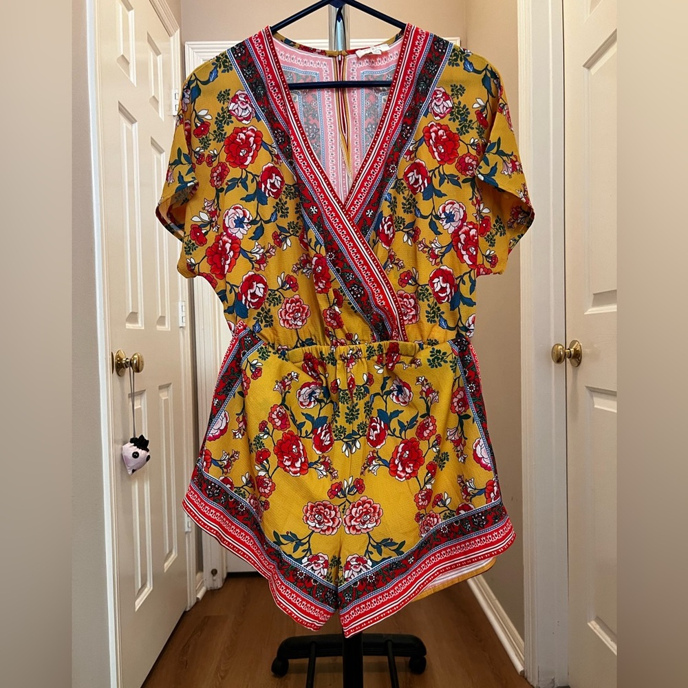 Umgee Vintage Pink and Red Floral V-Neck Top